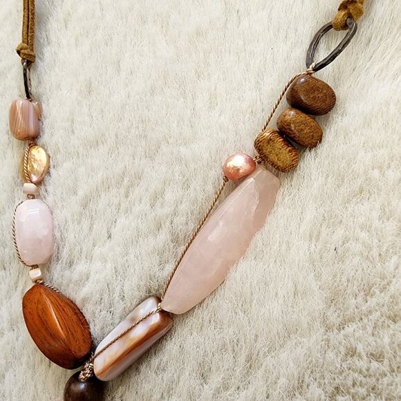 Peyote Bird Free Spirit Rose Quartz Brown Wood Beaded Leather Necklace NEW - Picture 6 of 12